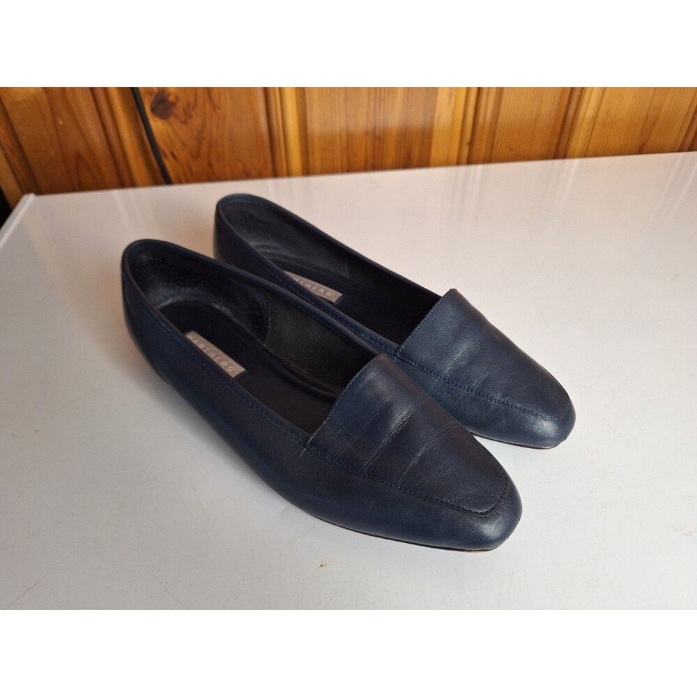 Vintage Partners Womens Flats 9.5 W Wide Navy Leather Loafers Brazil Slip Ons